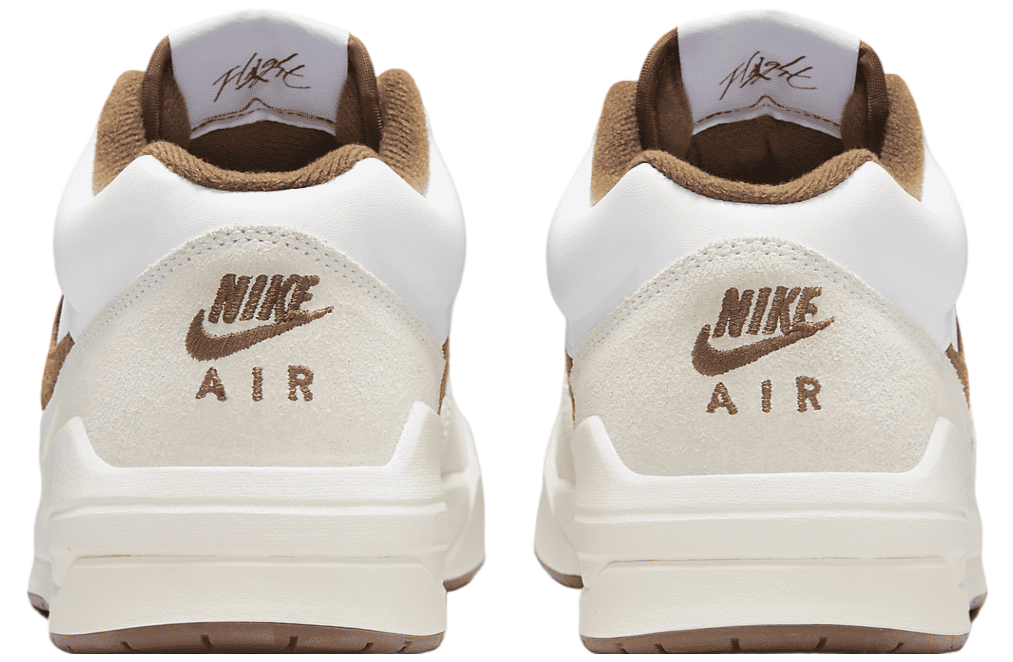 Jordan Stadium 90 White / Legend Light Brown