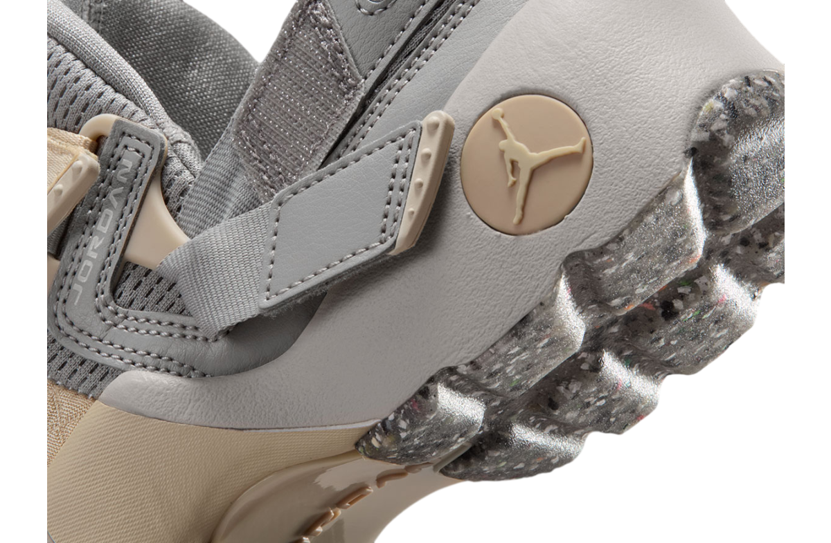 Jordan Trunner LX WMNS Light Iron Ore / Enigma Stone