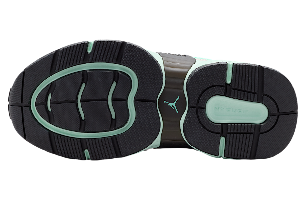 Jordan Trunner O/s GS Black / Neutral Grey