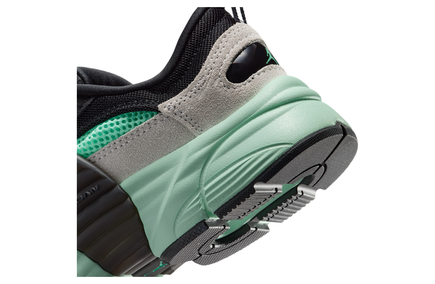 Jordan Trunner O/s GS Black / Neutral Grey