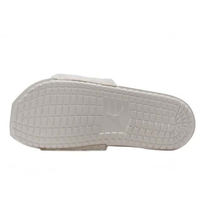 Jordan WMNS Nola Slide Coconut Milk