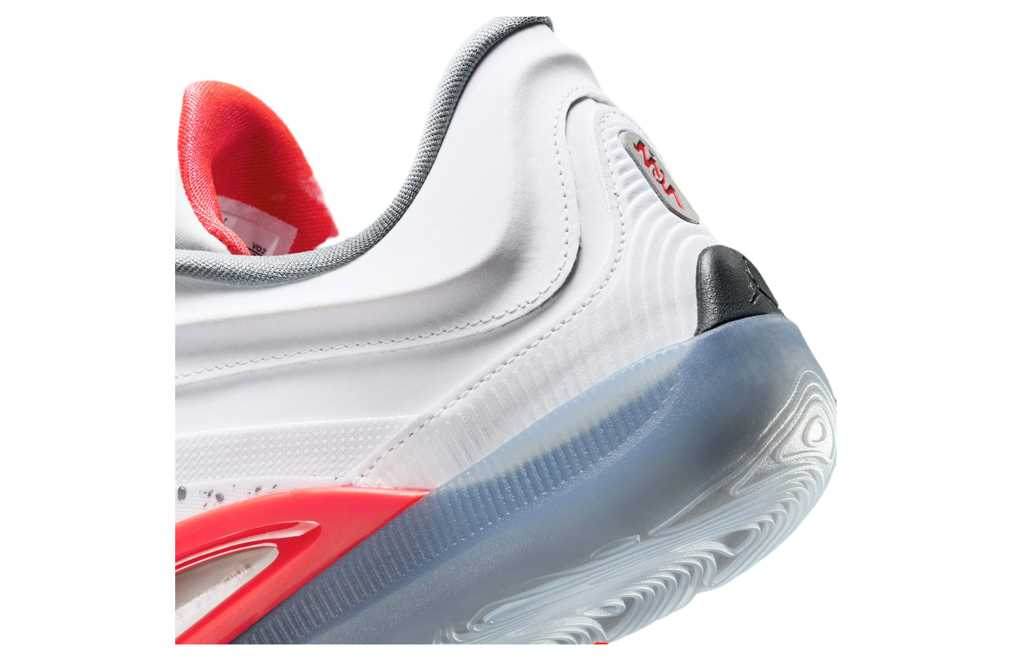 Jordan Zion 4 White / Infrared