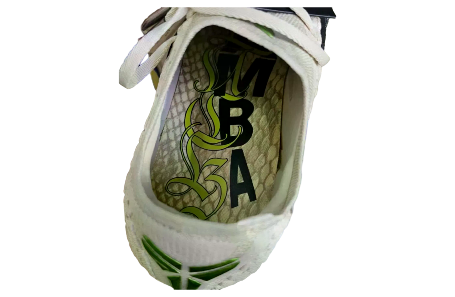 Kobe Bryant x Nike Phantom 6 Low Elite FG SE Phantom / Black