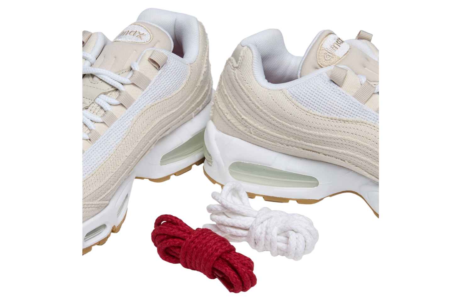 送料・関税込 ★ Nike x Levi's Air Max 95 White and Ecru Nike x Levi's Air Max 95 OG - White / Ecru – Kith