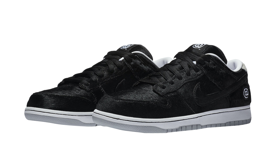 BUY Medicom Toy X Nike SB Dunk Low BE@RBRICK | Kixify Marketplace