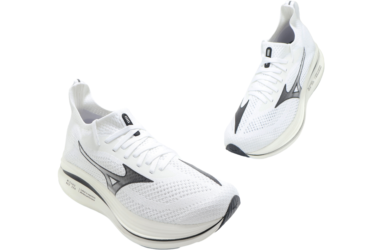 Mizuno Neo Zen White / Black - Apr 2025 - J1GC252802