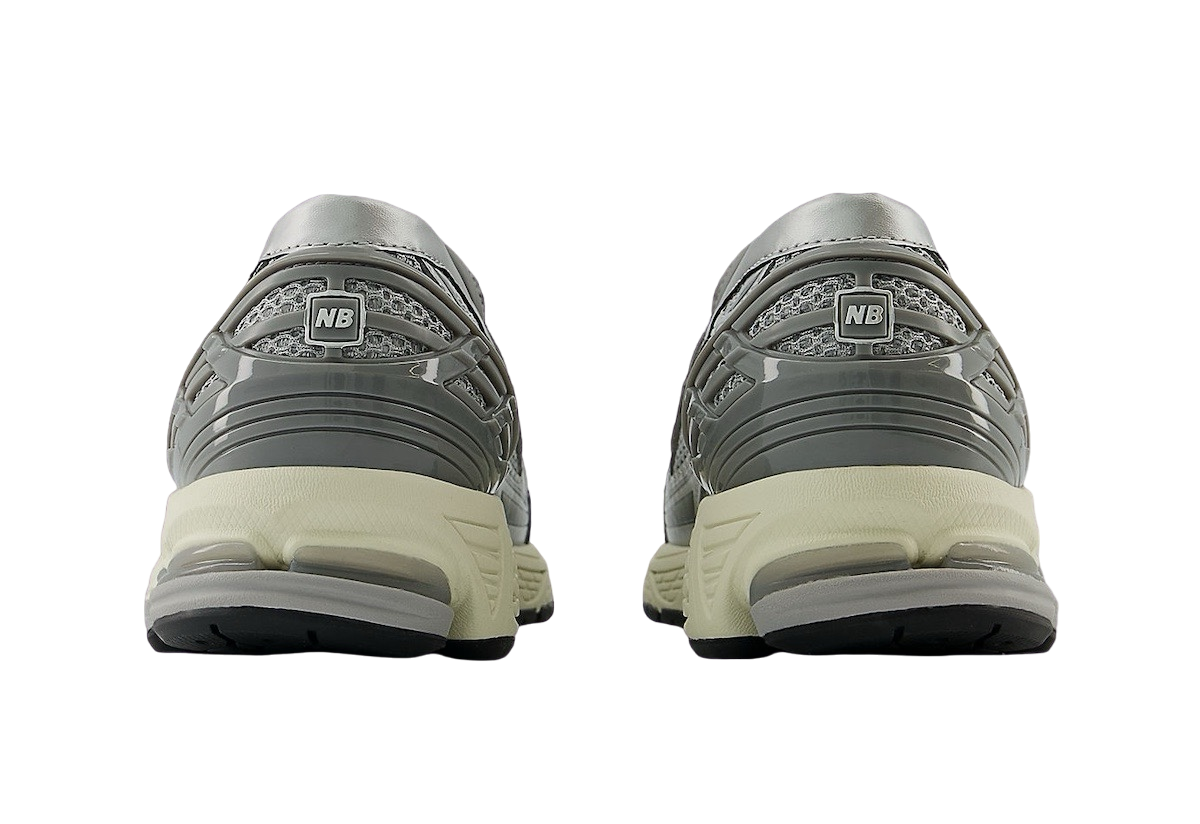 New Balance 1906L Loafer Metallic Silver