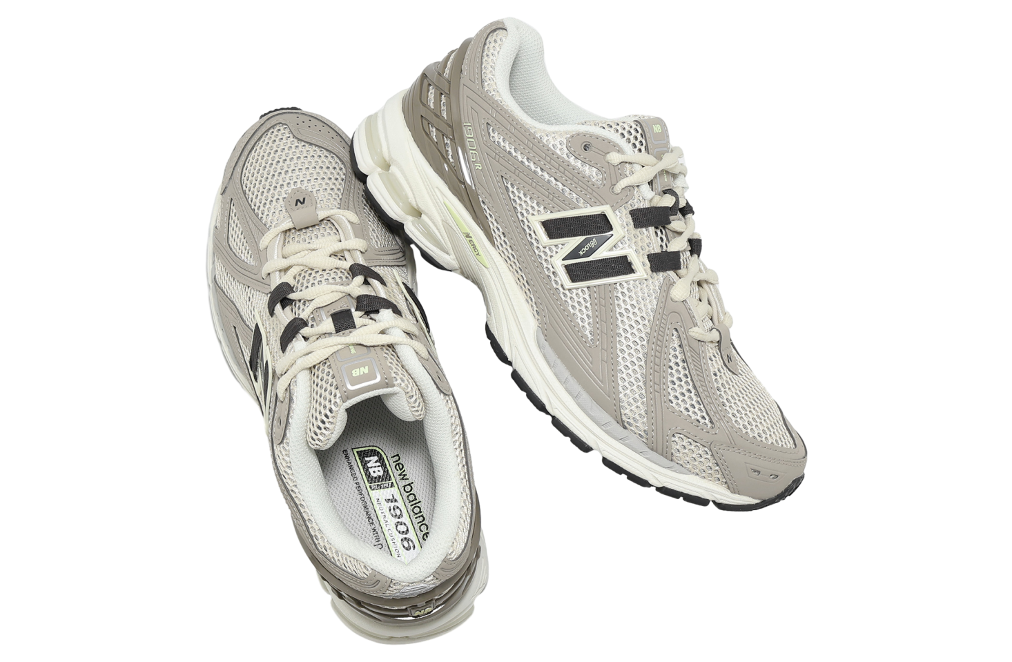 ★New Balance★1906R M1906RHD Beige Brown★追跡可 New Balance 1906R in Brown | SVD USA