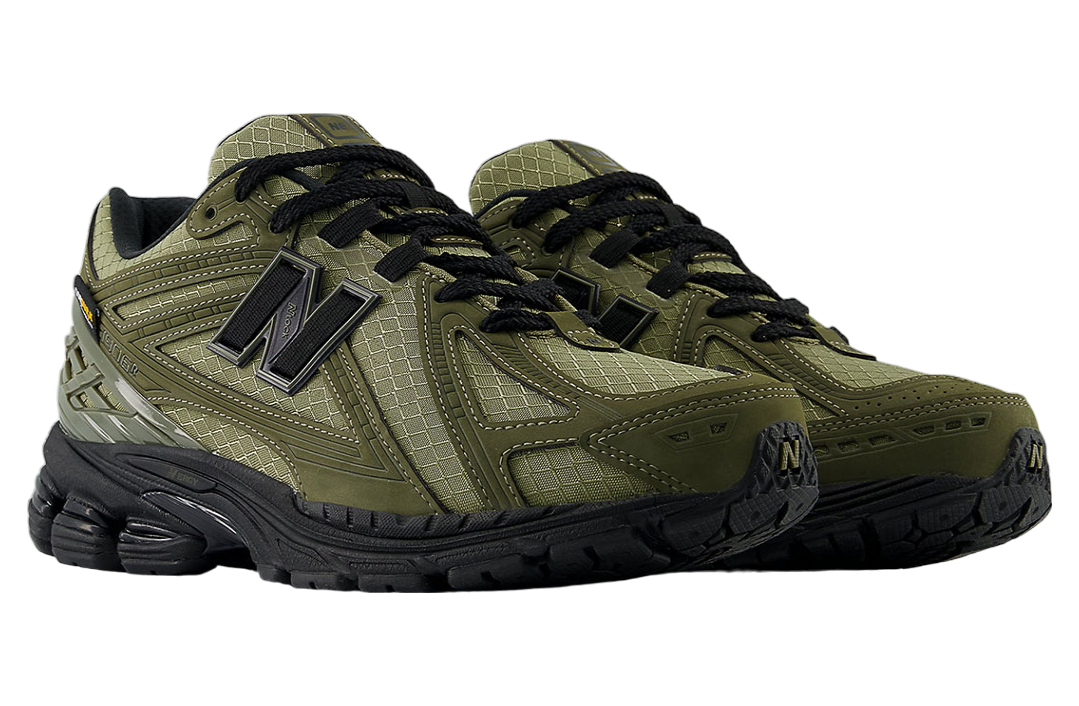 New Balance 1906R Cordura Olive / Black