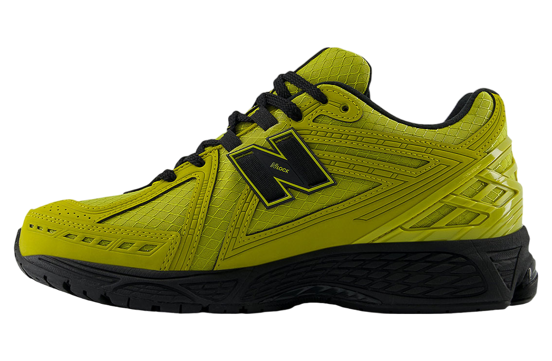 New Balance 1906R Cordura Volt