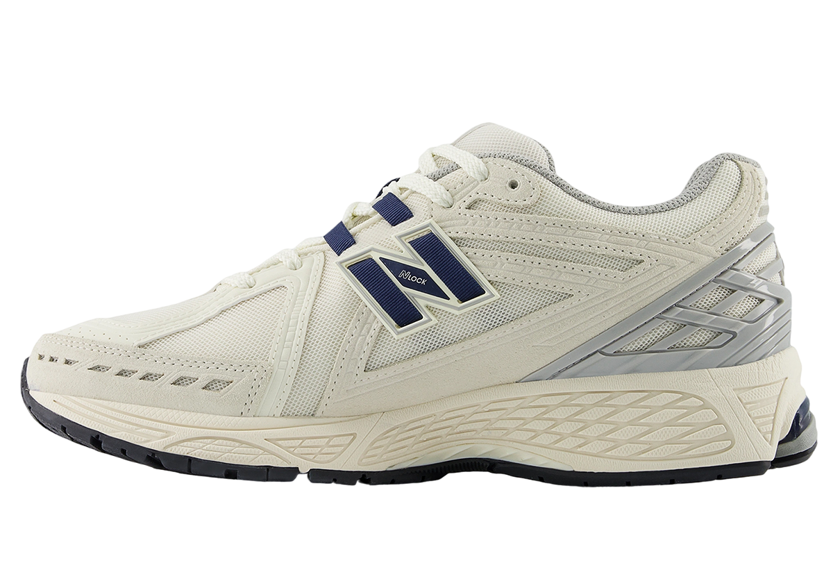 New Balance 1906R Sea Salt Navy