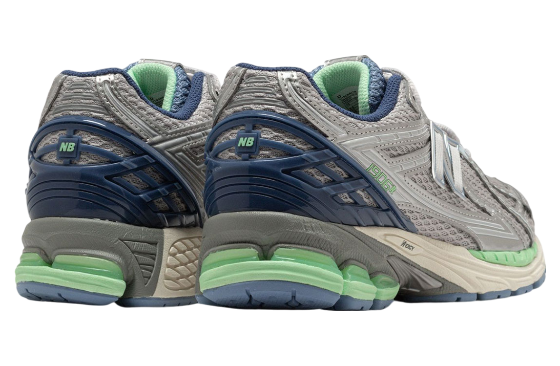【New Balance】◆1906R Silver llic◆NBPDEF725B◆ BUY New Balance 1906R Silver Metallic Black | Kixify Marketplace