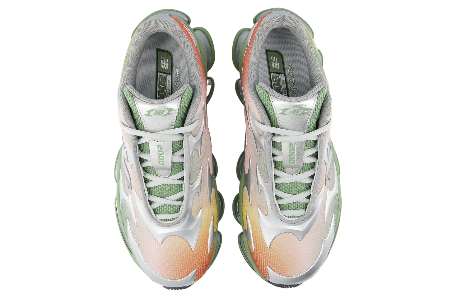 New Balance 2000 Silver Metallic / Oregano