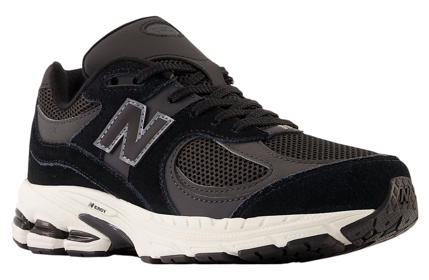 New Balance 2002 GS Black / Phantom