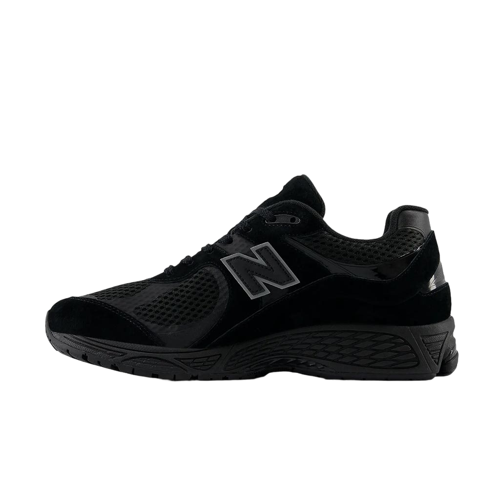 New Balance 2002r Black / Black Metallic