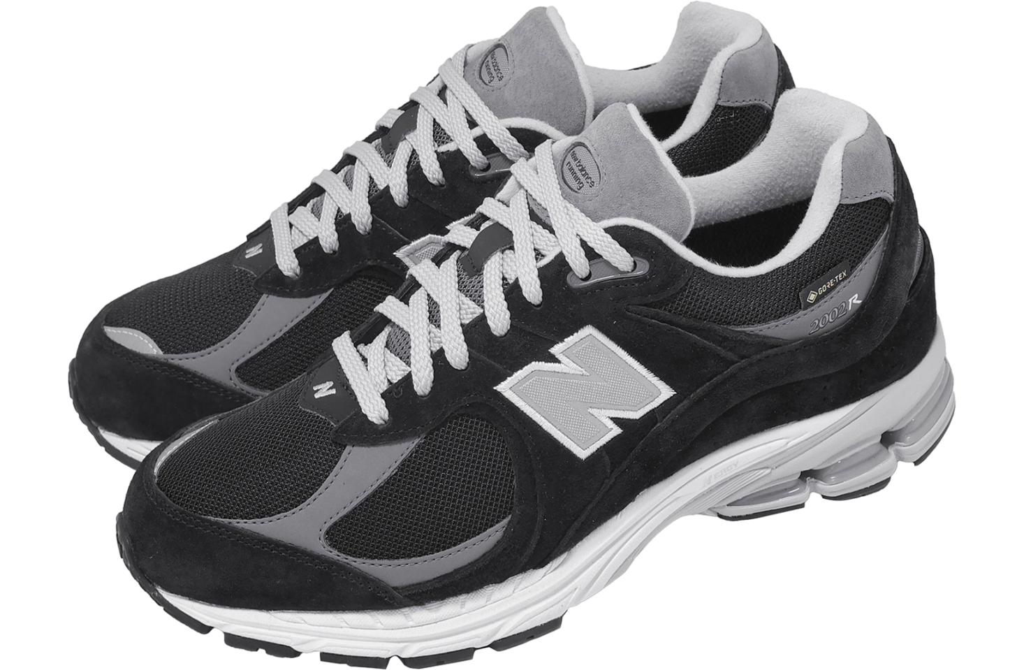 New Balance 2002R Black / Reflective Silver