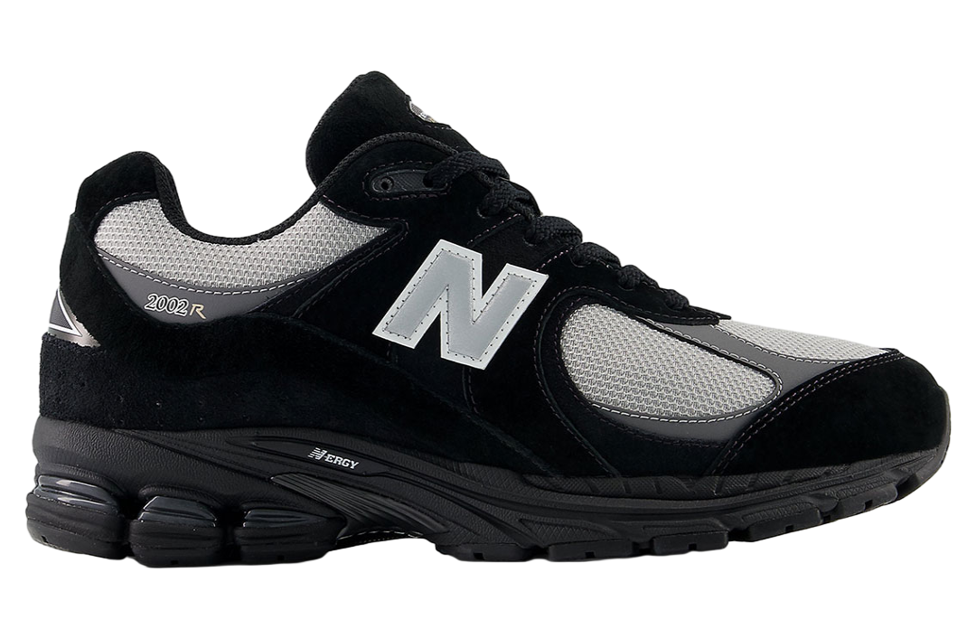New Balance 2002r Black / Silver / Grey