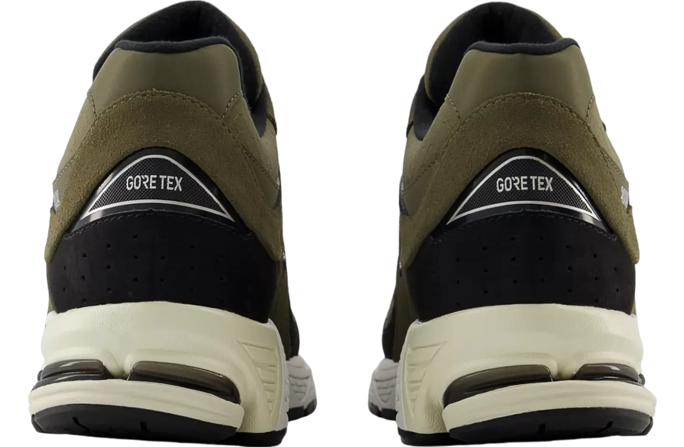 New Balance 2002R GORE-TEX Olive / Black