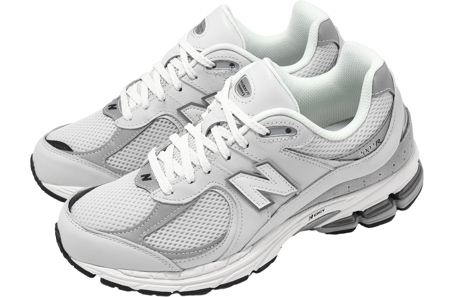 New Balance 2002R Grey / Silver
