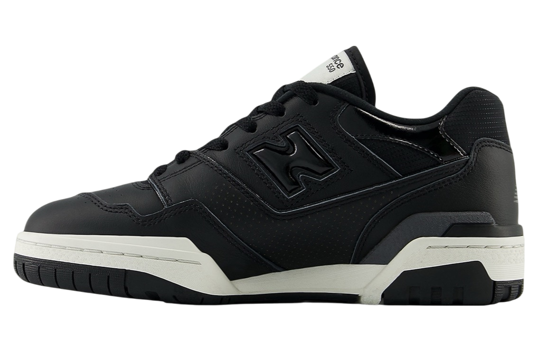 New Balance 550 Black / White