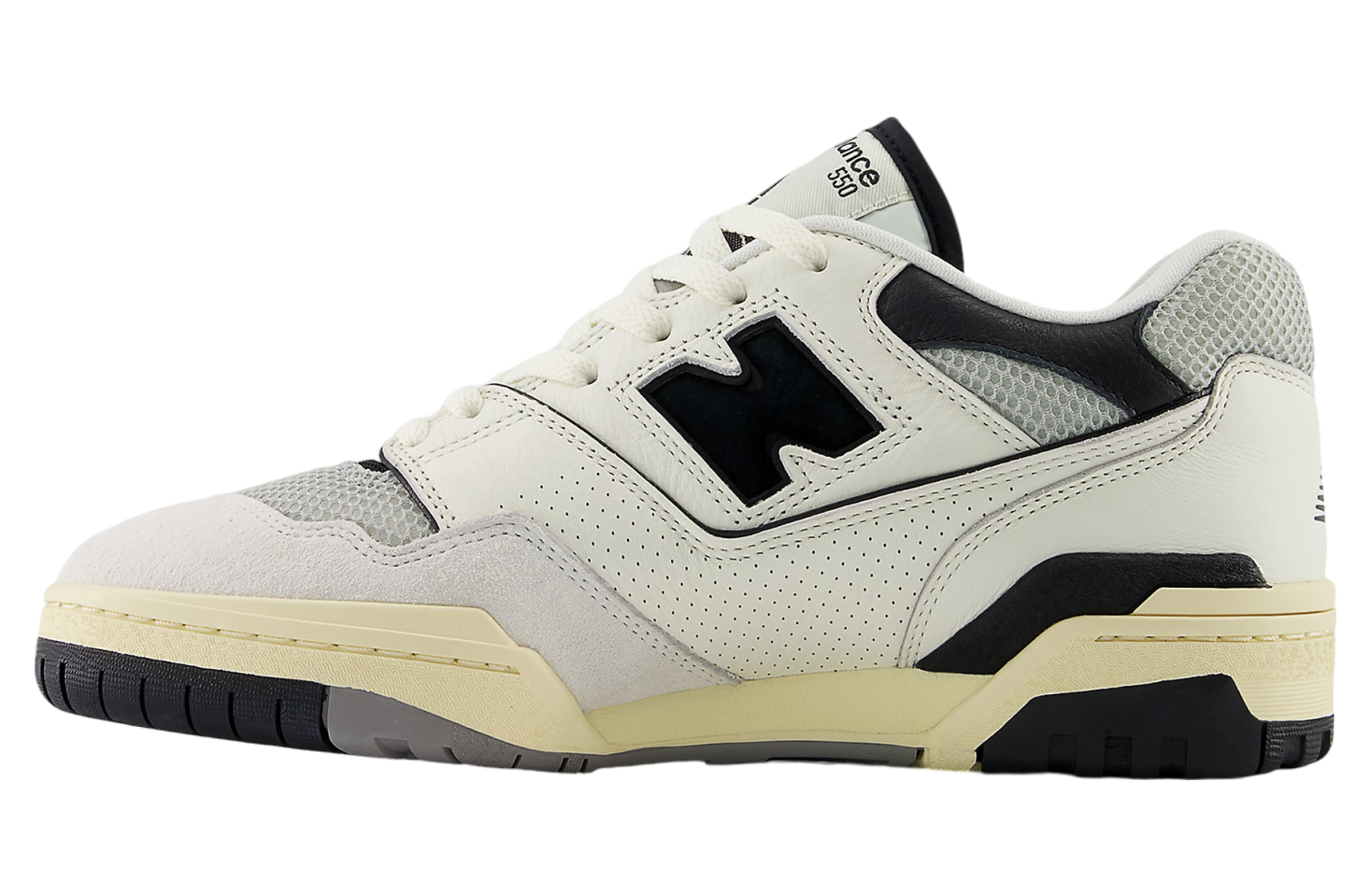 New Balance 550 Sea Salt Black Sail