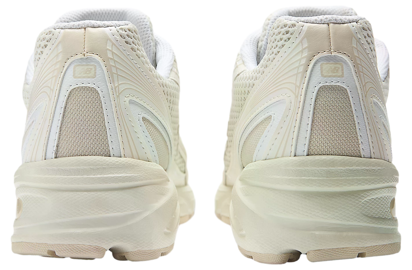 New Balance 740 Bisque / Angora