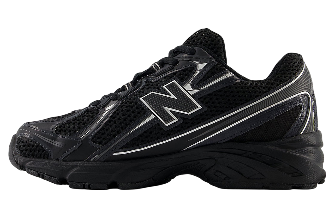 New Balance 740 Black / Silver