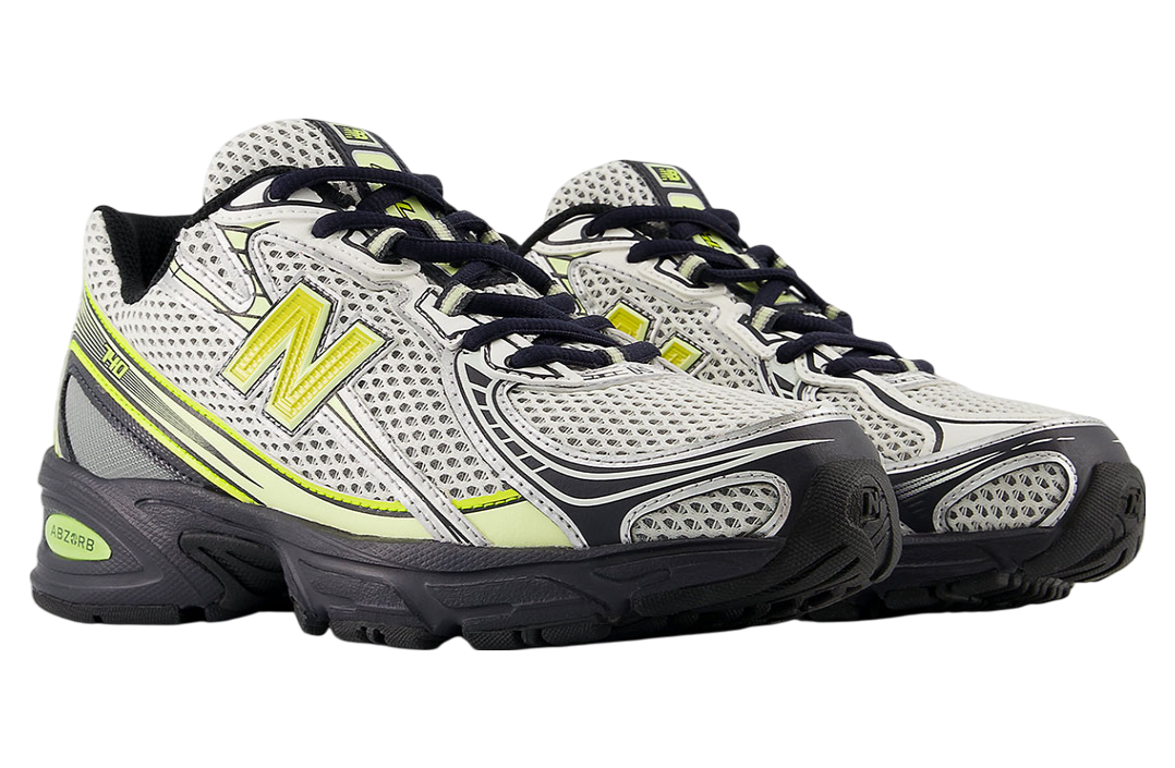 New Balance 740 Silver / Neon