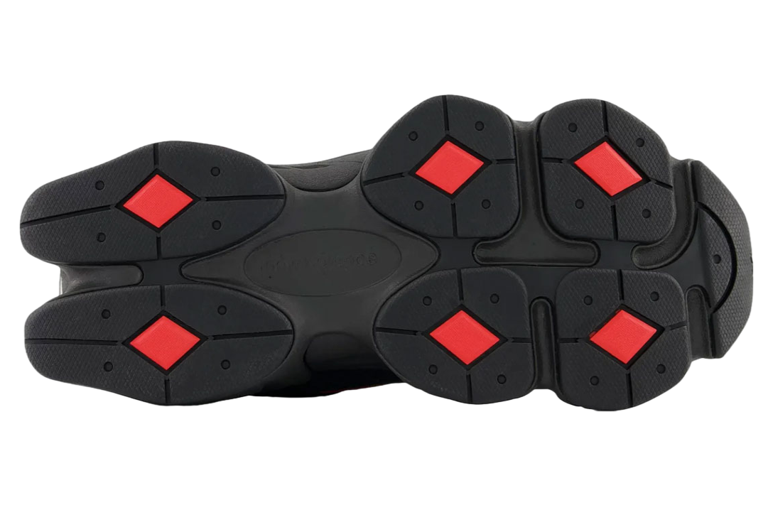 New Balance 9060 Black / Red