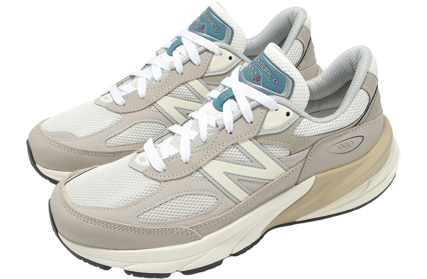 New Balance 990 V6 Brown / Beige