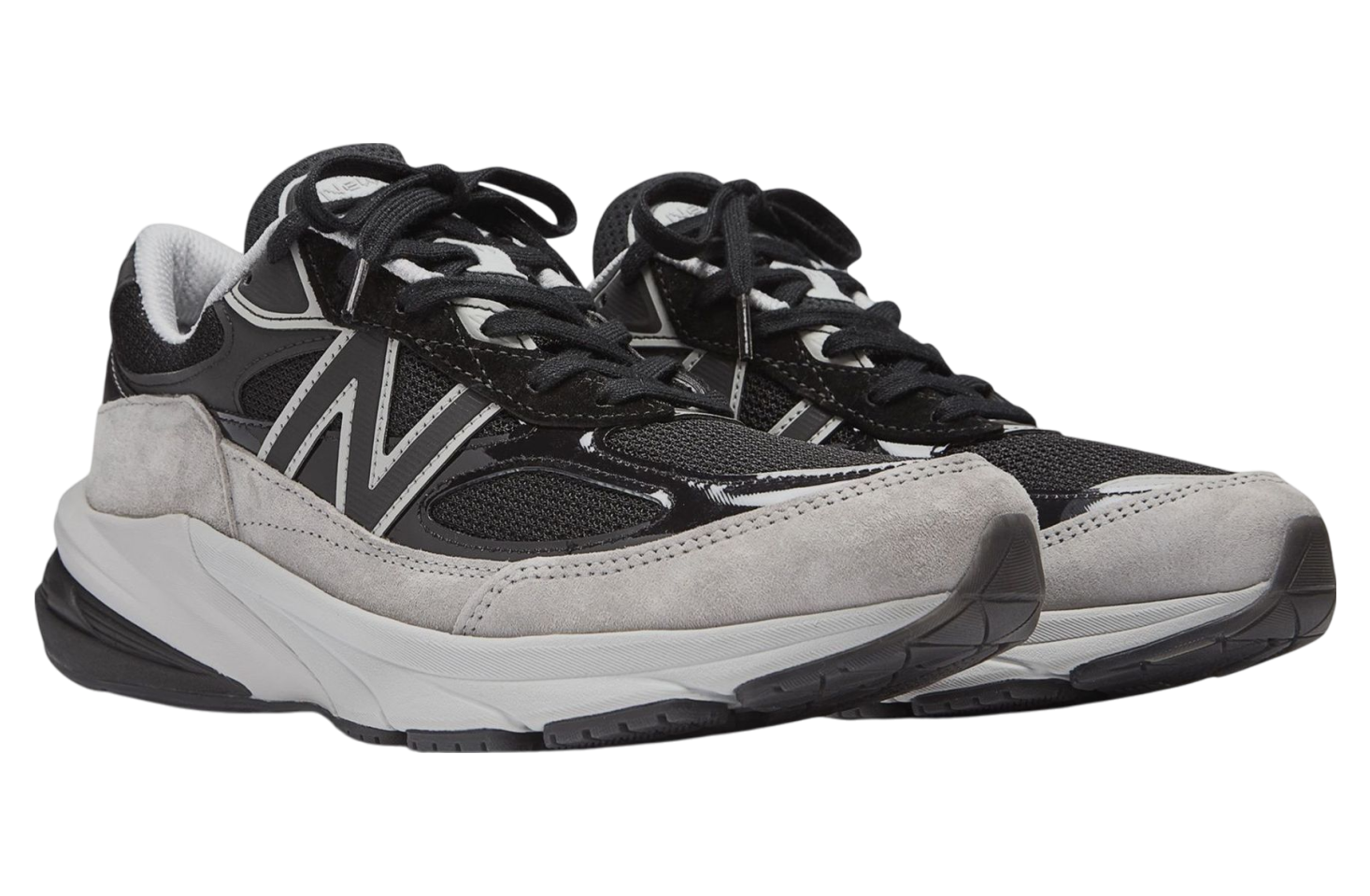New Balance 990v6 Grey / Black