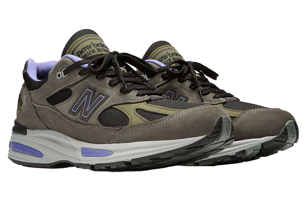 New Balance 991v2 Raven