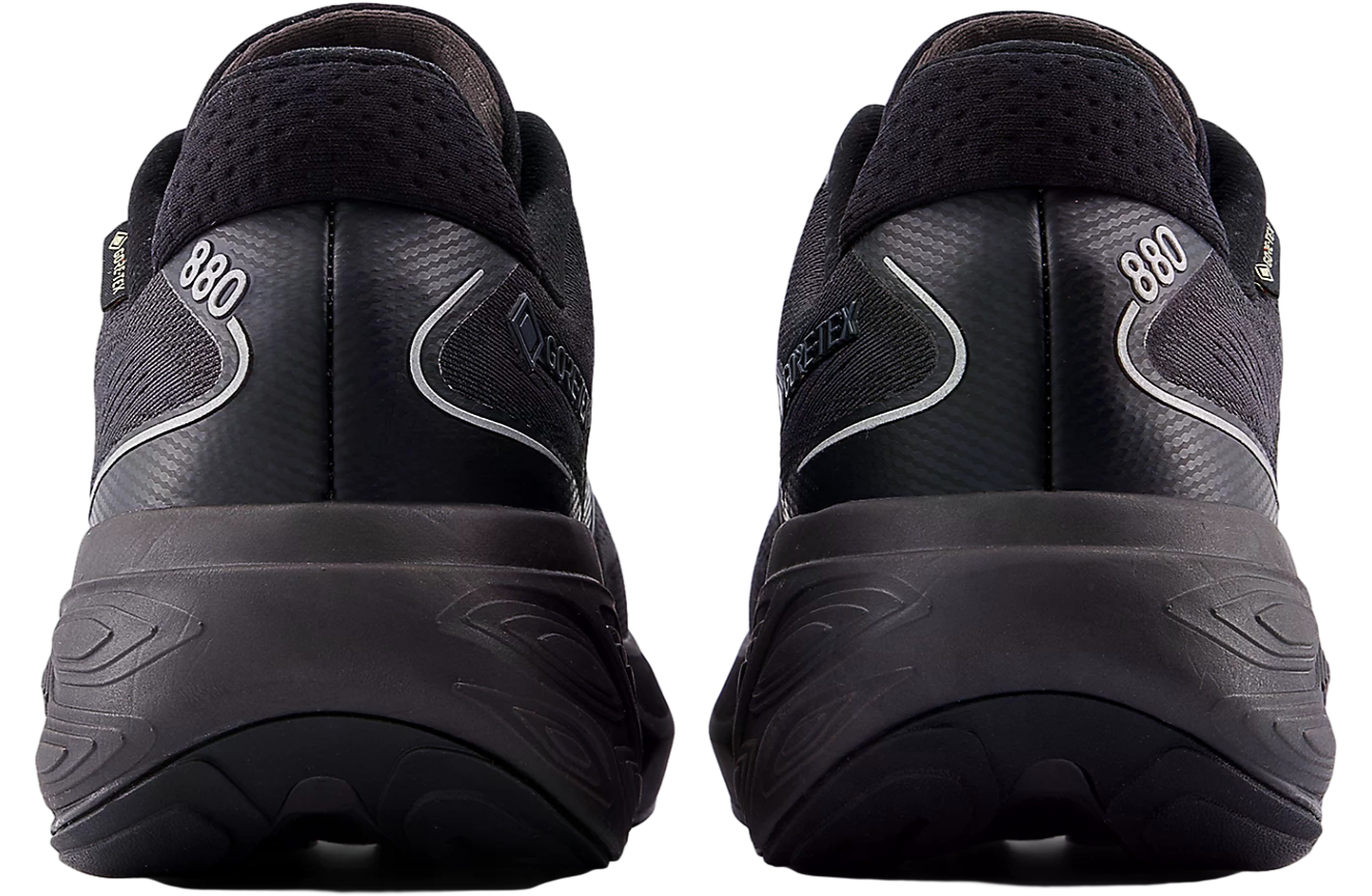 New Balance Fresh Foam X 880v15 Gore-Tex Black / Castlerock