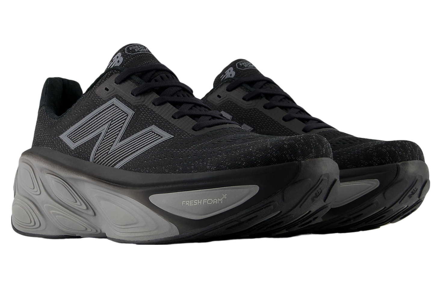 New Balance Fresh Foam X More v5 Black / Linen