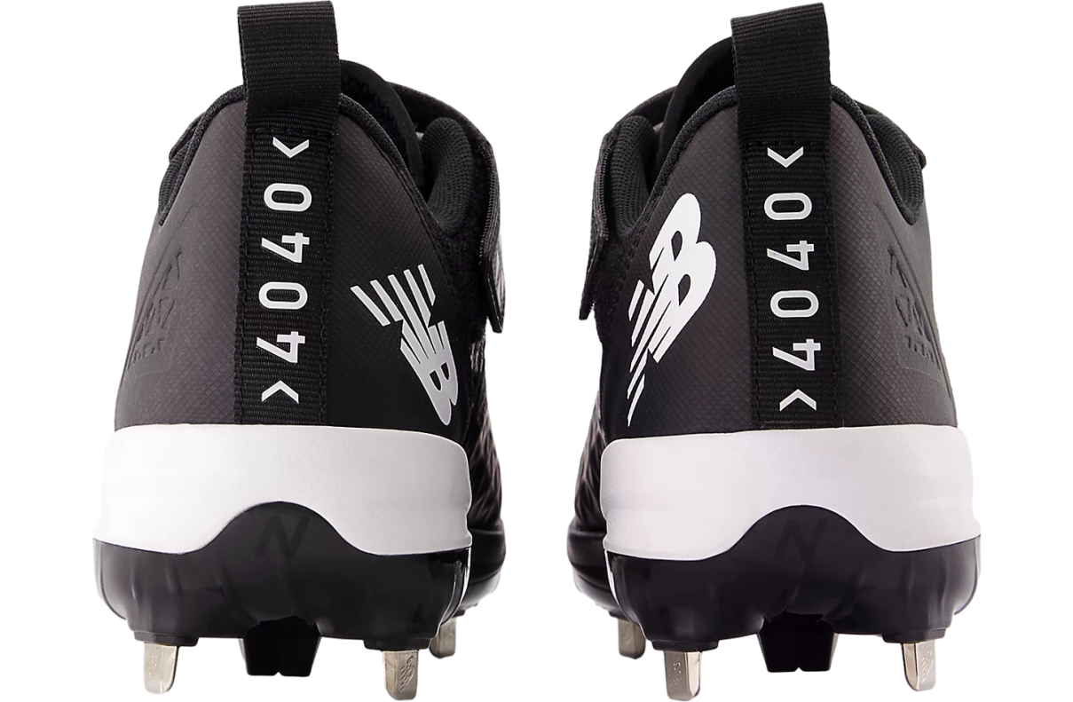 New Balance Fuelcell 4040 v8 Black / Nb 103 White