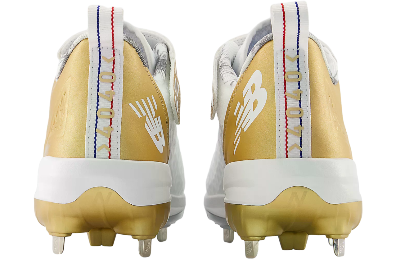 New Balance Fuelcell 4040 v8 White / Gold