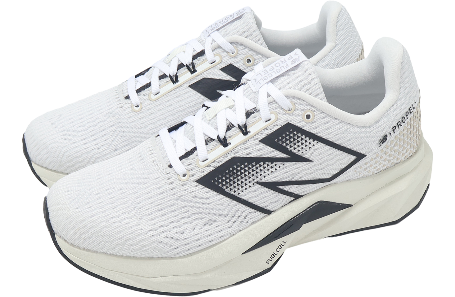 New Balance FuelCell Propel V5 2E Wide White / Black