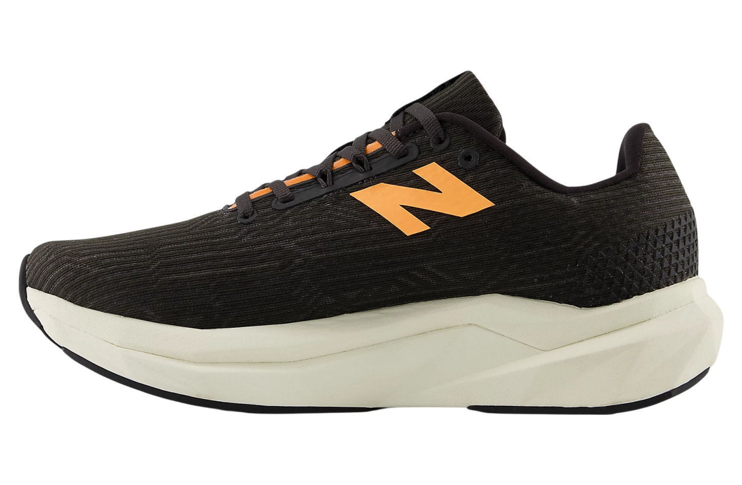 New Balance Fuelcell Propel v5 Black / Hot Mango