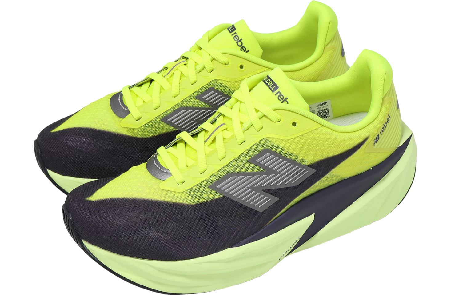 New Balance FuelCell Rebel V4 2E Wide Yellow / Black