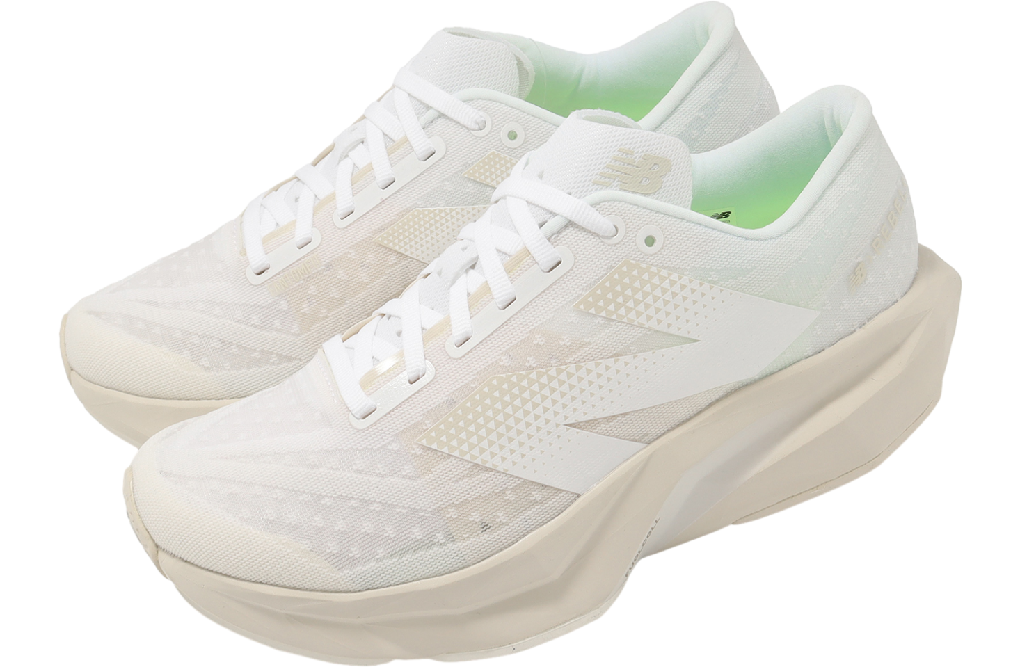 New Balance FuelCell Rebel V4 D Wide WMNS White / Beige
