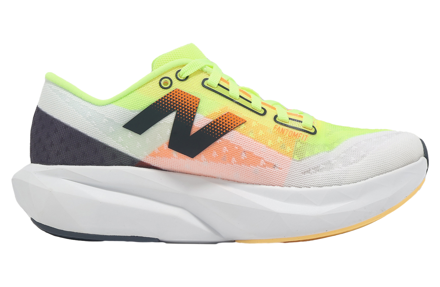 New Balance Fuelcell Rebel V4 D Wide WMNS White / Bleached