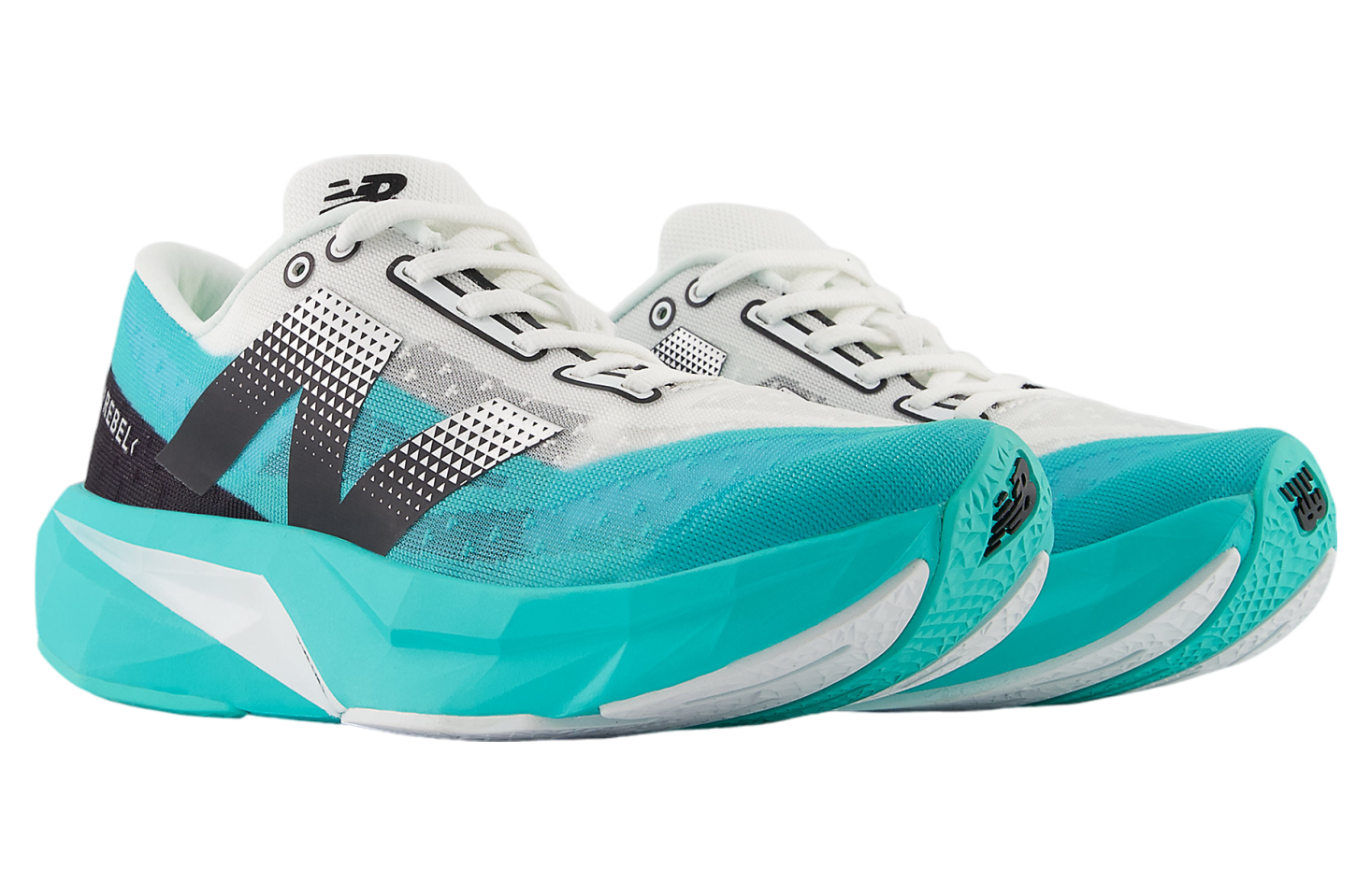 New Balance Fuelcell Rebel v4 WMNS Cyber Jade / Black