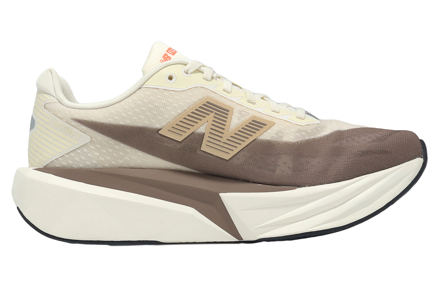 New Balance FuelCell Rebel V5 2E Wide Brown / Beige