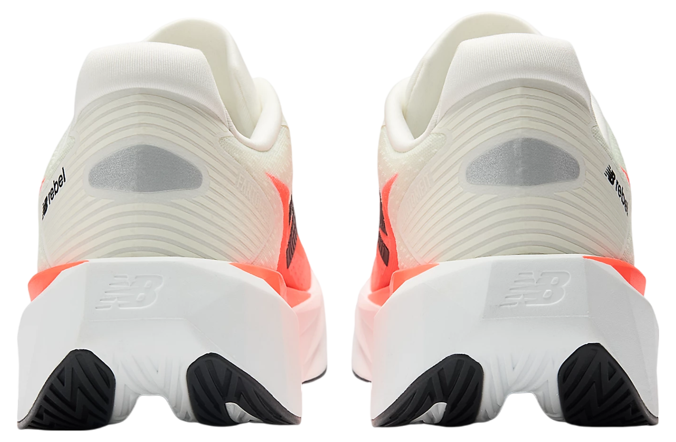 New Balance Fuelcell Rebel v5 Urgent Red / White