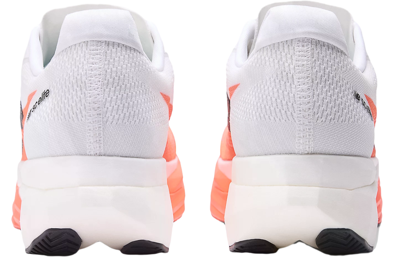 New Balance Fuelcell Supercomp Elite v5 WMNS Urgent Red / White