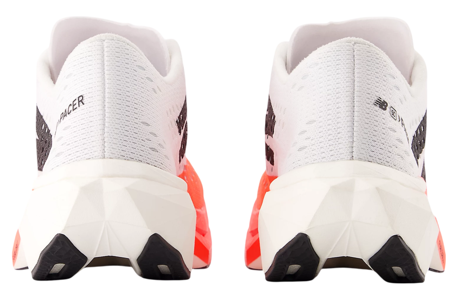 New Balance Fuelcell Supercomp Pacer v2 WMNS Urgent Red / White