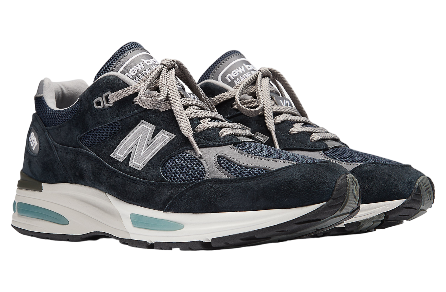 New Balance Made in UK 991v2 Dark Navy / Smoked Pearl