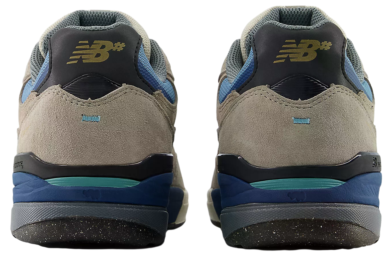 New Balance NB Numeric Andrew Reynolds 933 Mushroom / Still Water