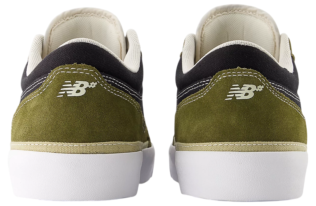 New Balance NB Numeric Franky Villani 417 Low Woodland / Black