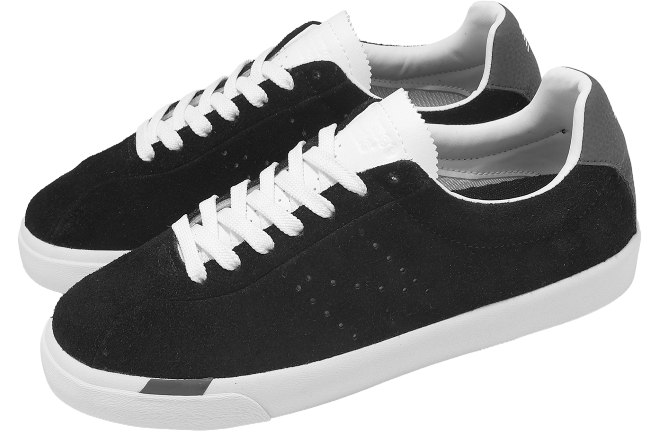 New Balance Numeric 22 Black / White